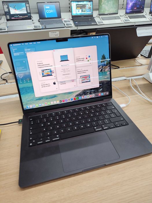 Laptop APPLE MacBook Pro (2024) 14 M4/16GB/512GB SSD/10C GPU/macOS Gwiezdna czerń MW2U3ZE/A