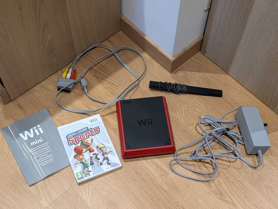 Nintendo Wii mini Vermelha Mario Edition + oferta de jogo