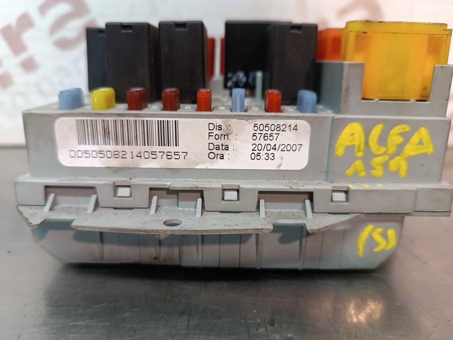 CAIXA DE FUSIVEIS ALFA ROMEO 159 50508214
