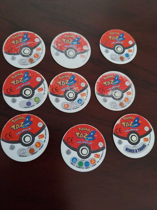 Lote 8 tazos Pokémon, raros e colecionáveis