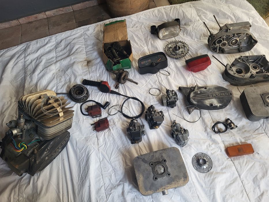 Peças de motorizada