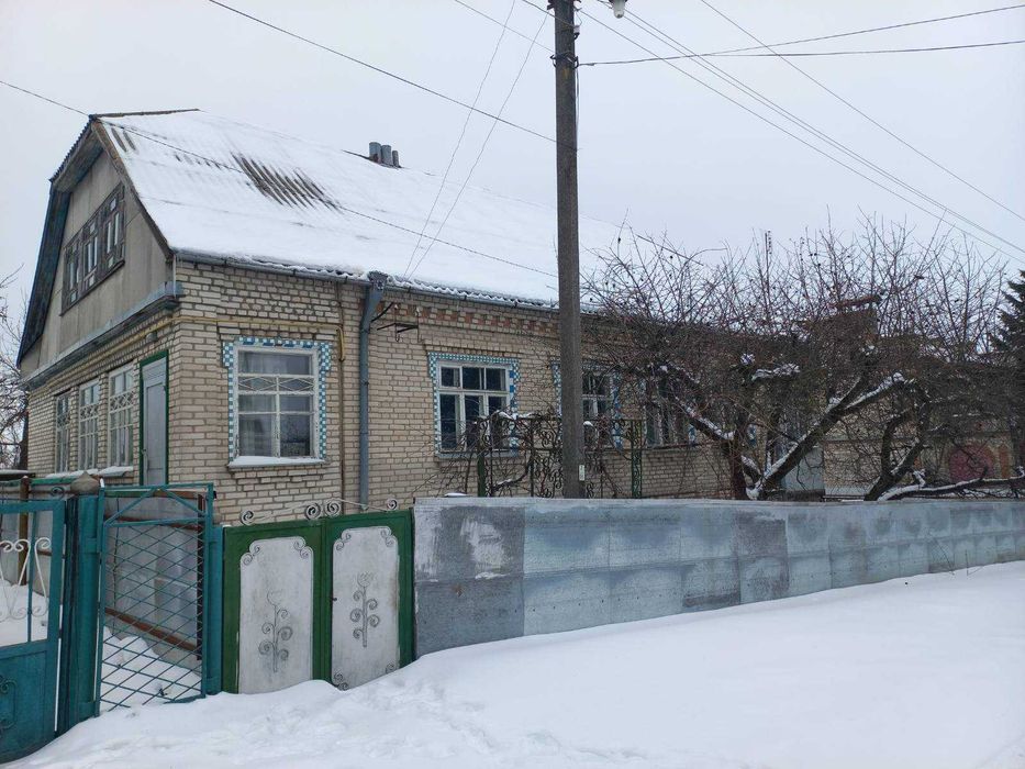 Продаж будинку в м. Жмеринка по вул Колгоспна