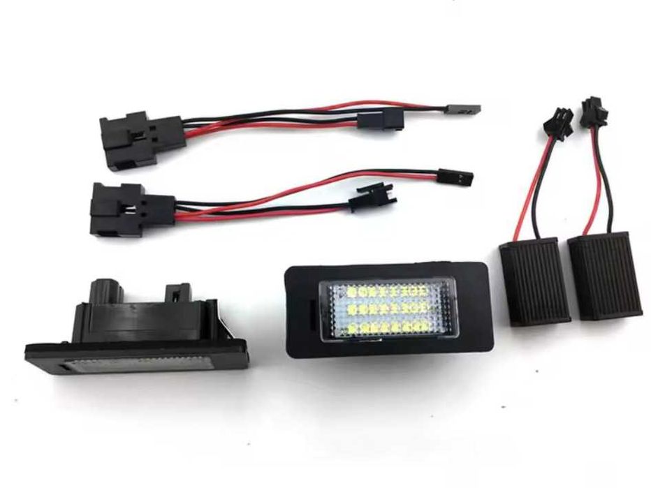 Світодіодна LED підсвітка для номерного знака Audi / Volkswagen