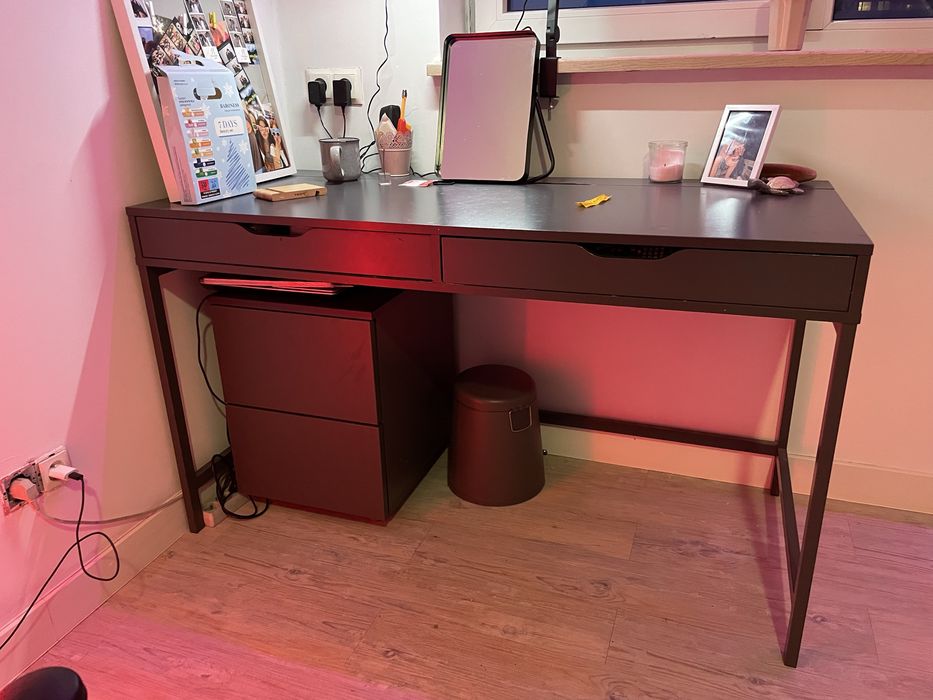 Biurko ikea Alex szare (130cm), razem z szafką