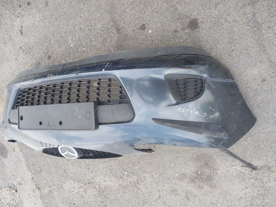 Zderzak przod przedni mazda 2   2009r