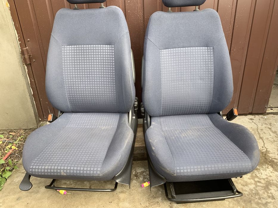 Opel agila A fotele przod komplet 2 szt