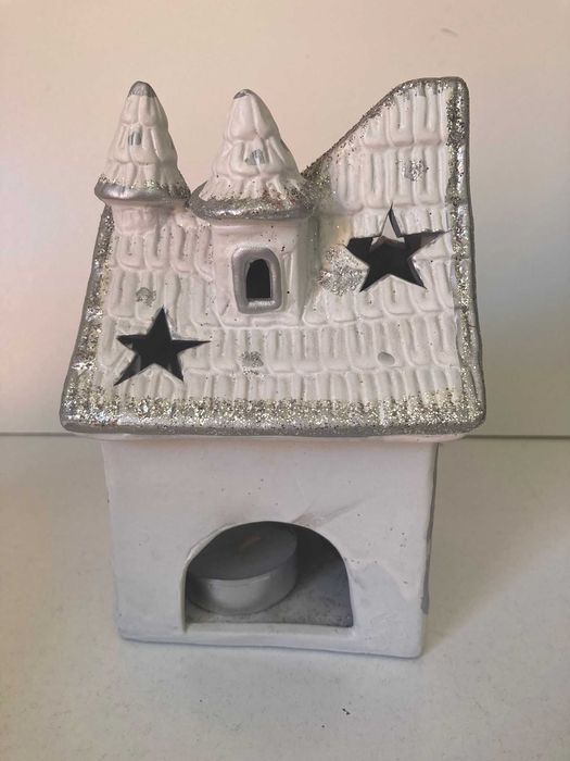 Lanterna / Porta-Velas / Candeeiro de Natal para Velas (Forma de Casa)