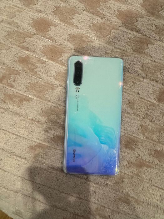 Huawei P30 semi novo- Crystal