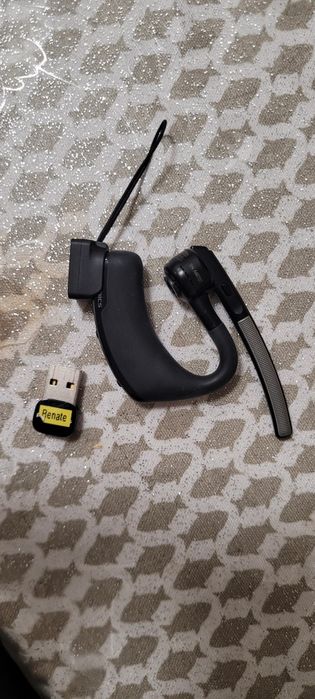 Гарнитура Plantronics Voyager Legend B235-M UC (87680-02