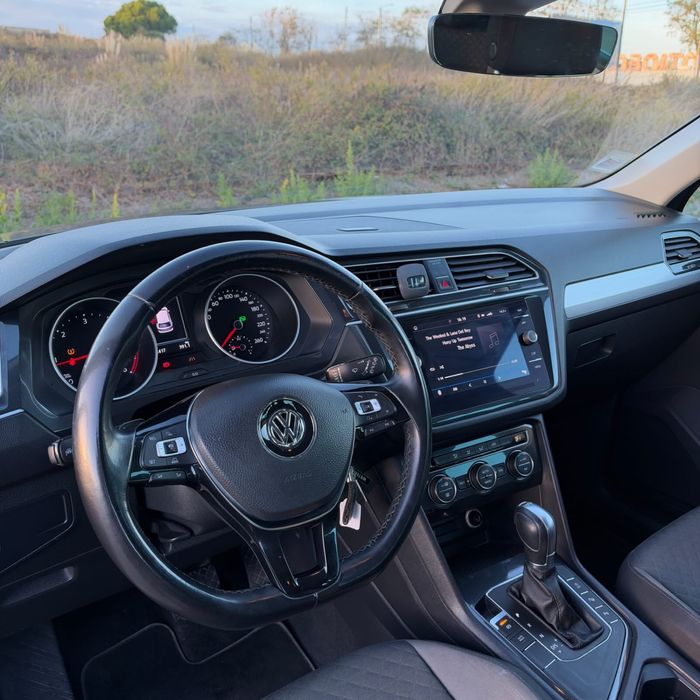 VW Tiguan 2.0 TDi AUTO 2018 *DESDE 259€ MÊS*