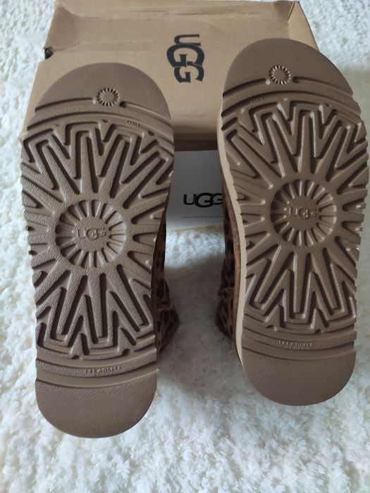 Botas UGG Leopard Print