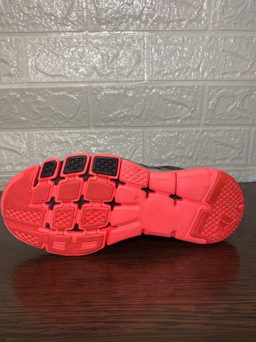 Кросівки Adidas Розмір 36⅔ (22,5 см)