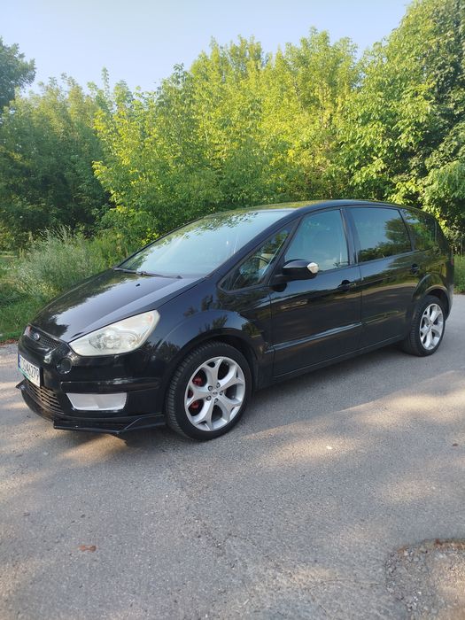 Ford S-Max