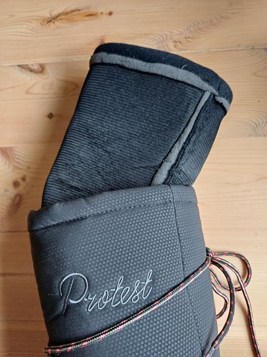 Buty zimowe protest. 38 rozm.