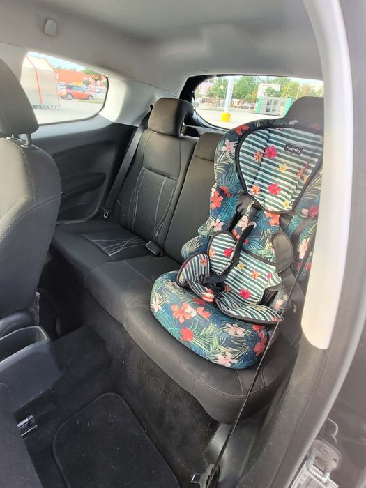 Peugot 208  1.4 vti