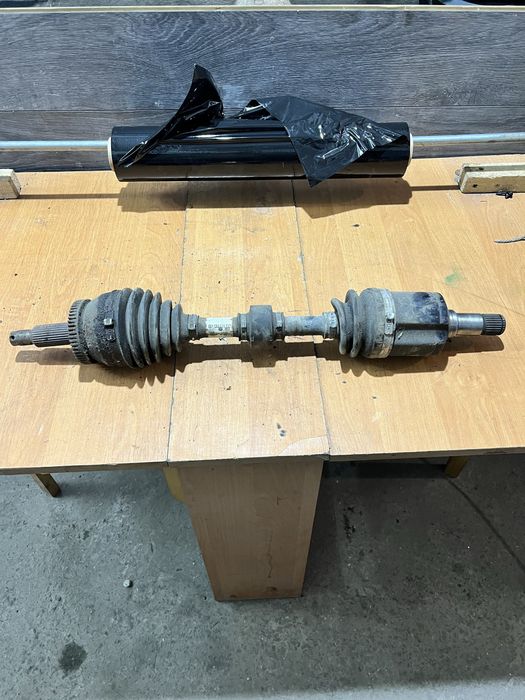 привод полуось ниссан кашкай 2,0 передний привод автомат 39101JD22C