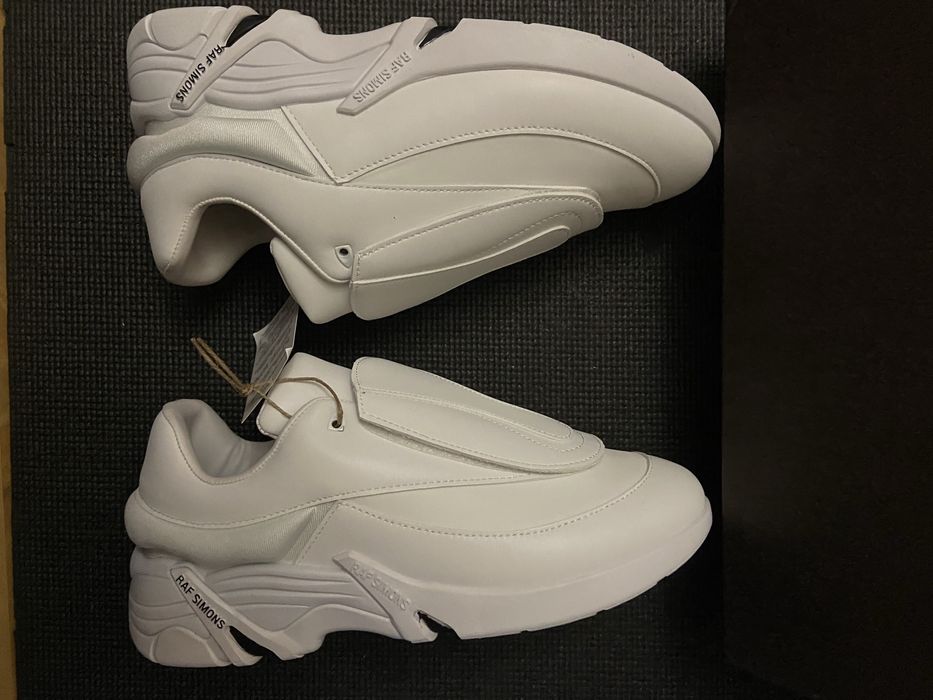 НА РУКАХ Raf simons antei раф симонс сімонс рафи антей антеи антеї