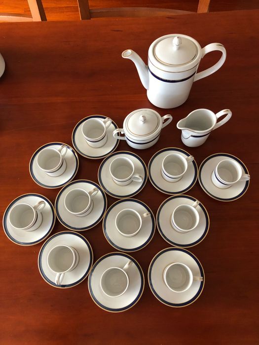 Serviço chá Vista Alegre Gala Dourado