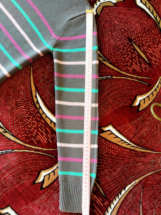 Светр в смужку розмір 140-146-152