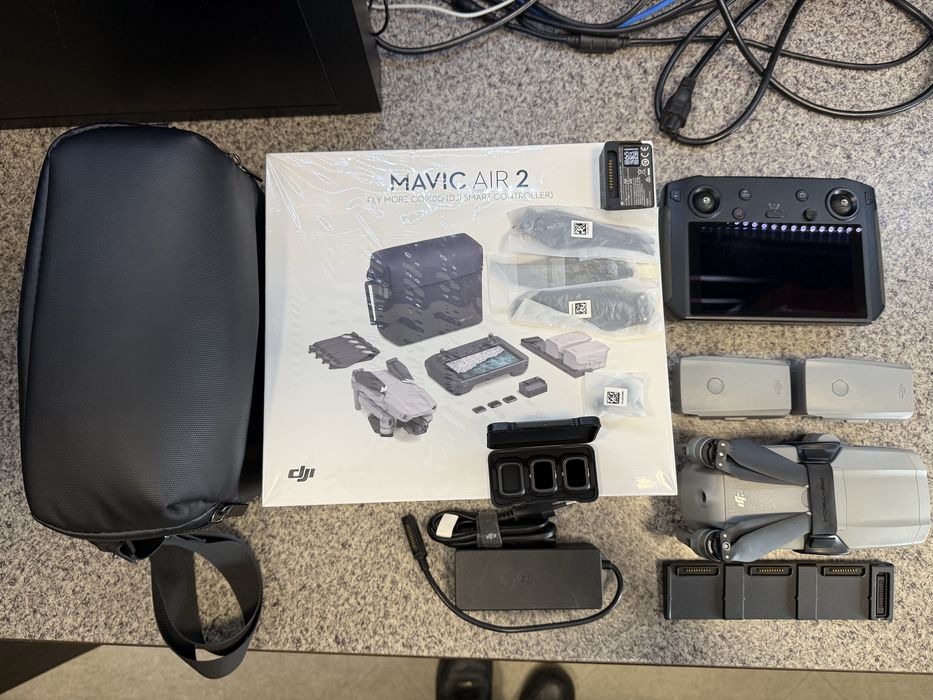DJI Mavic Air 2 fly more combo Smart Controller