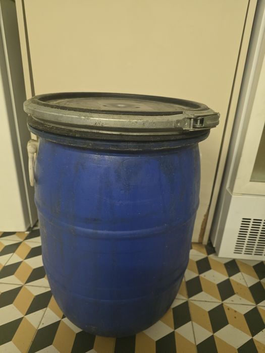 Bidon de 60l usado