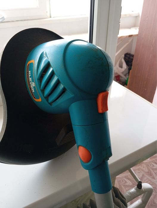 Электротриммер KLEVER 1000 Вт, рабочий б/у