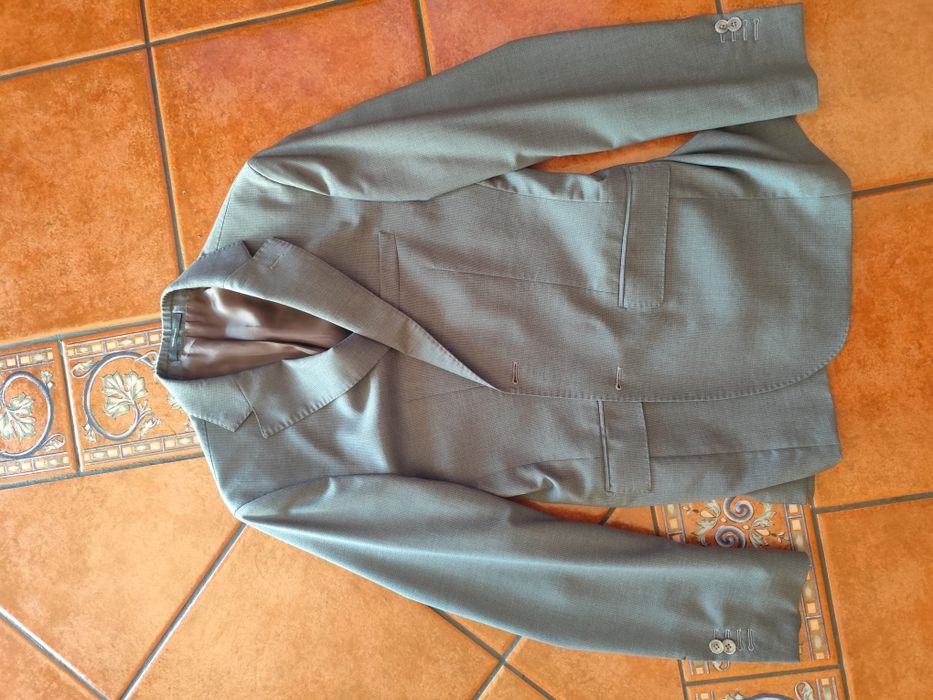 Fato Cinzento 48