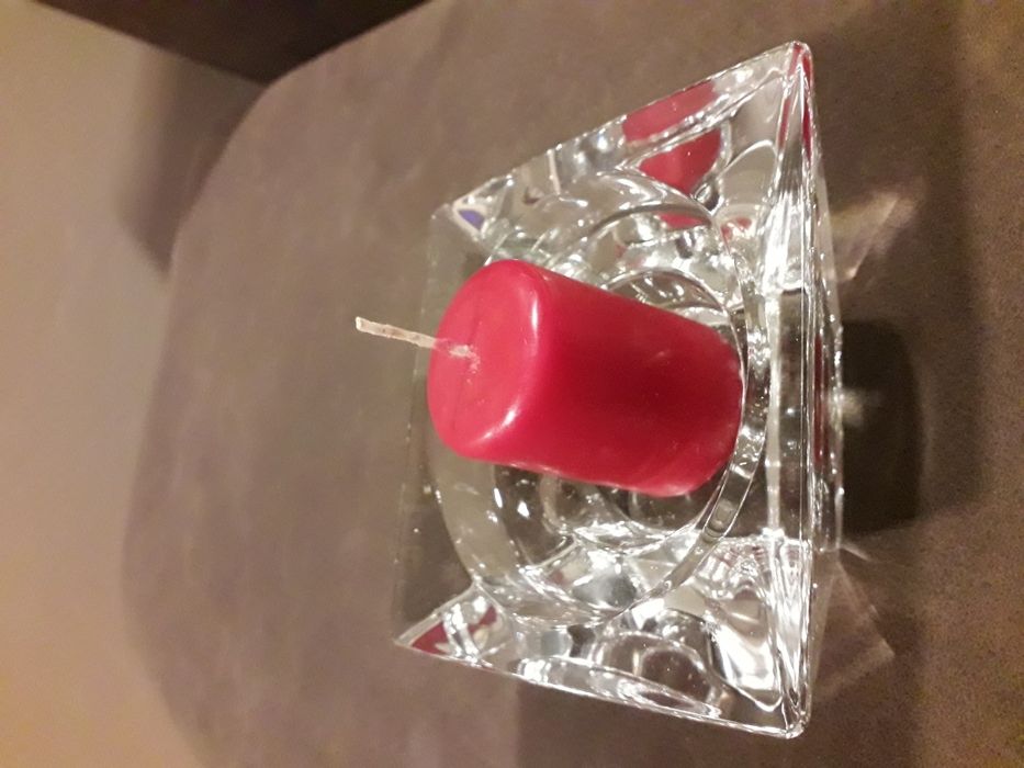 Castiçal de velas em Cristal. Tem três medidas