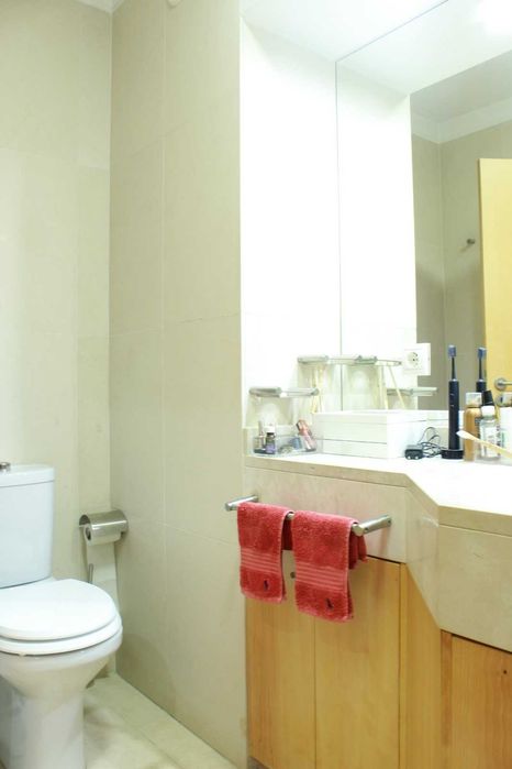 Apartamento Penthouse T4 Recuado - Possibilidade de Permuta (T2/T3)
