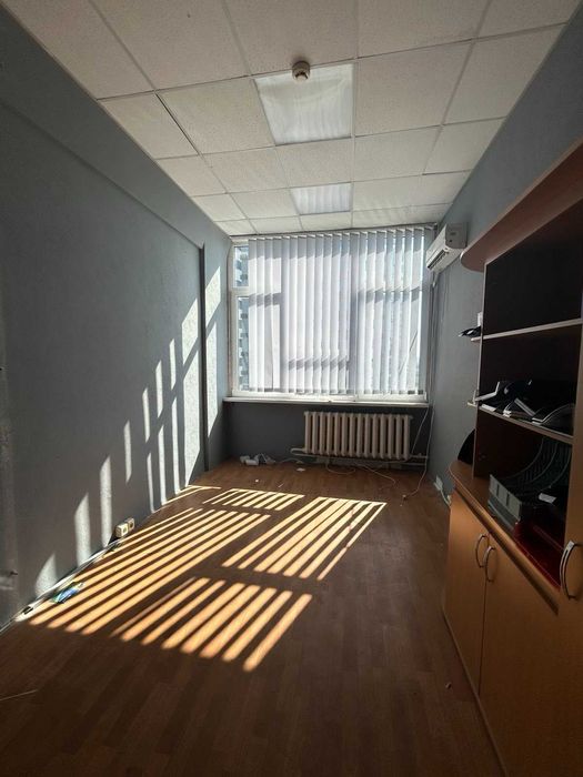 Здам офіс 55м2 в БЦ,поверх 6,все включено,метро Дарниця 5 хвилин пішки