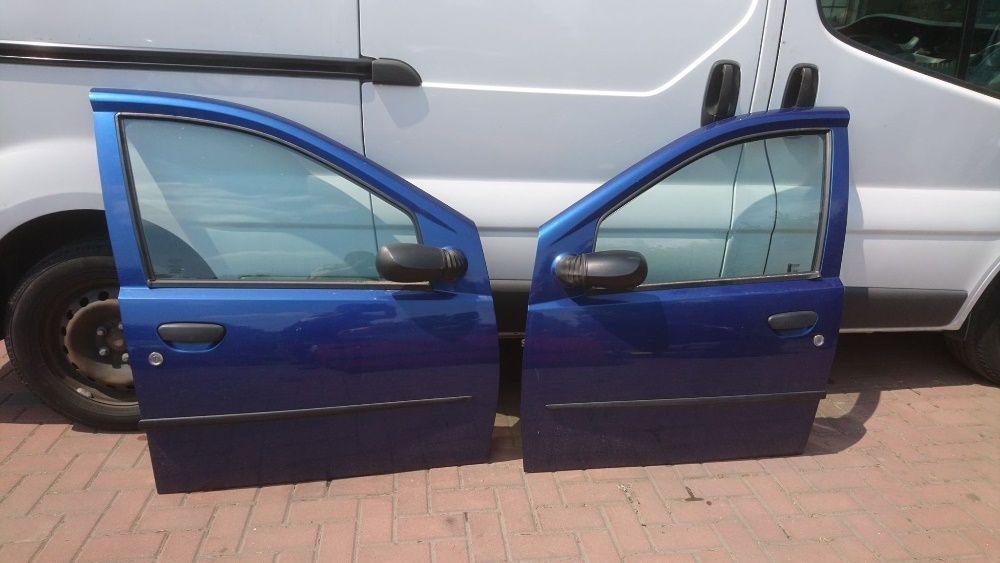 Drzwi Fiat Punto 2 różne kolory P L CZĘŚCI inne różne