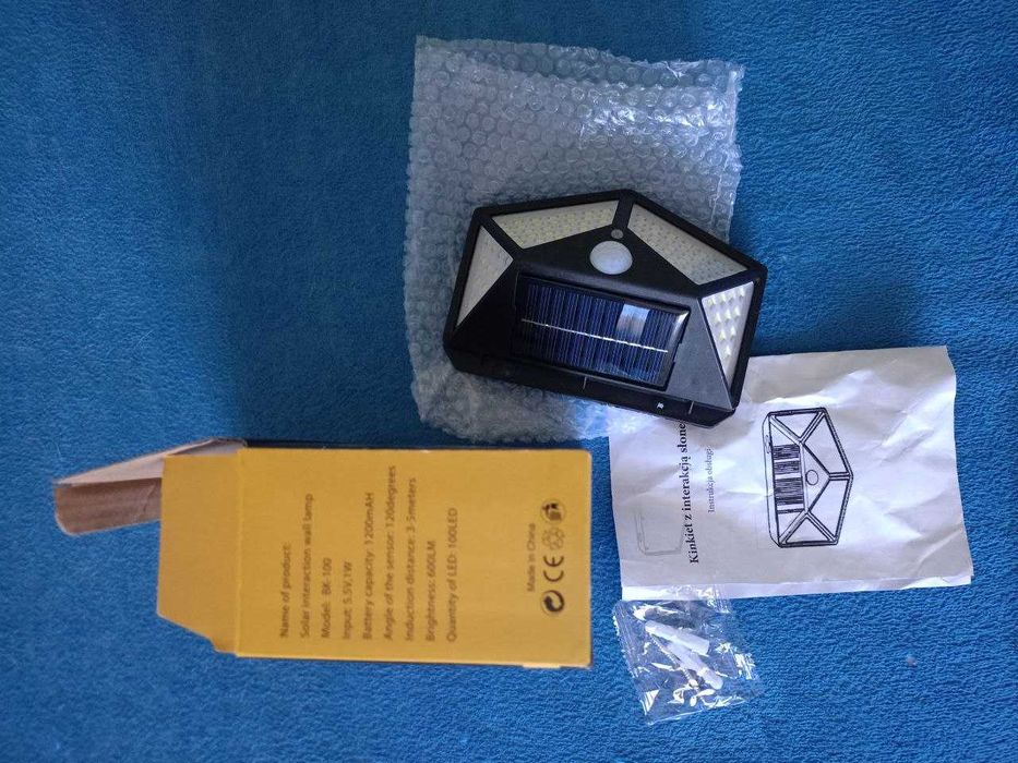 Lampa Solarna 100LED z Czujnikiem Ruchu i Zmierzchu.