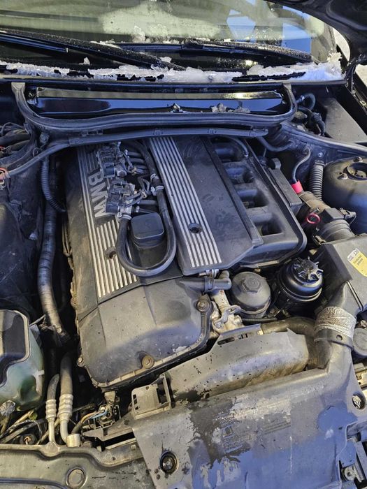 Bmw e46 320i R6 sedan