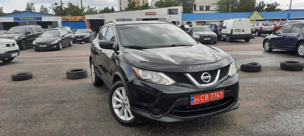 Продам нещодавно пригнаний з США NISSAN Rogue Sport у комплектації SV