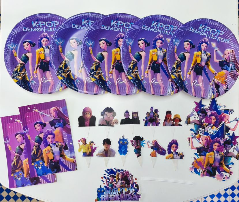 Kit de decoração para festa de aniversário com o tema Guerreiras K-pop (usado)