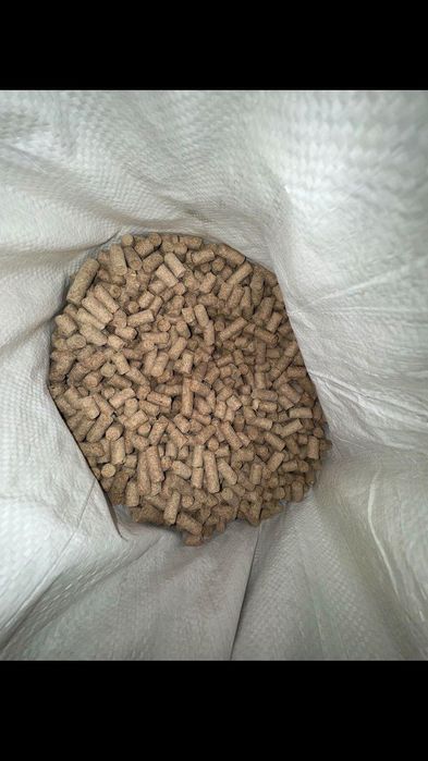 Zanęta wędkarska w postaci peletu z otrębów zbożowych 25kg