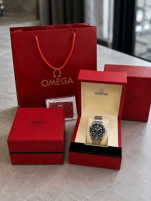 Мужские премиум часы Omega Seamaster Diver 300m Black