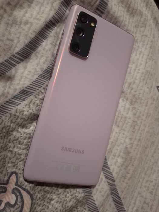 Samsung galaxy s 20 FE