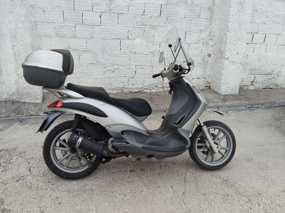 Piaggio 125  scooter 2015