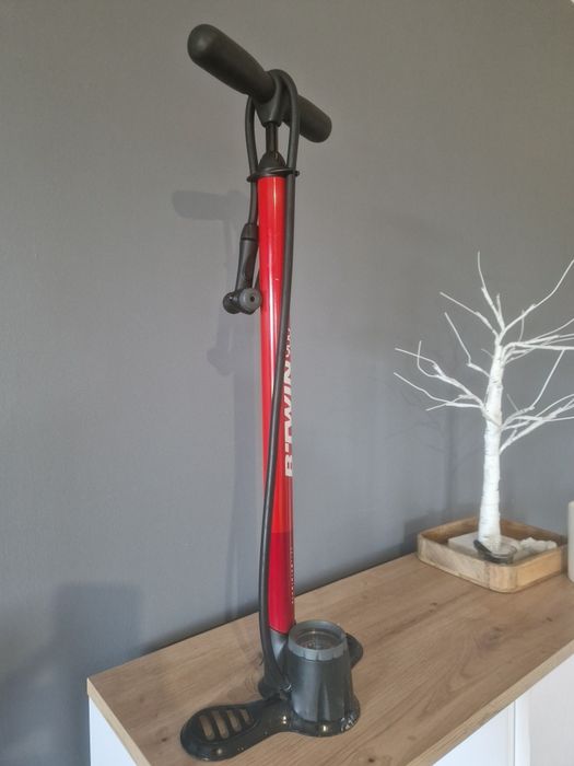 Pompka rowerowa Btwin 900
