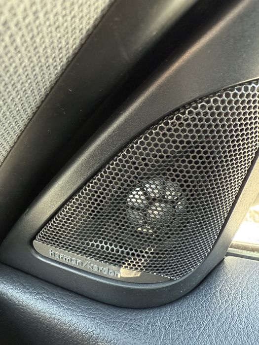 Bmw 328d f30 109 тыс. км  Harman Kardon  ИДЕАЛ