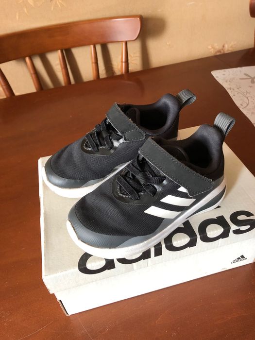 Кросівки дитячі adidas