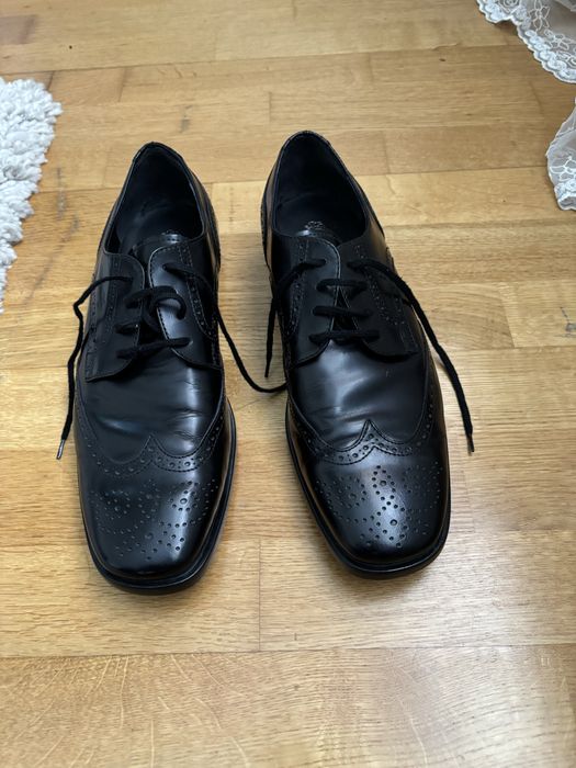 Туфлі бренду Tod’s.