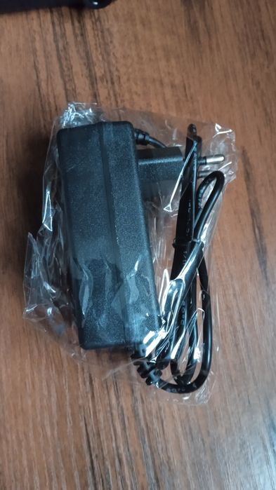 Зарядна станція VANPA BF400W-200WH