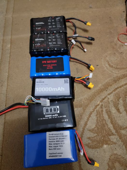 Батареї Аккумулятори FPV 6s2p lion .6s3p нові