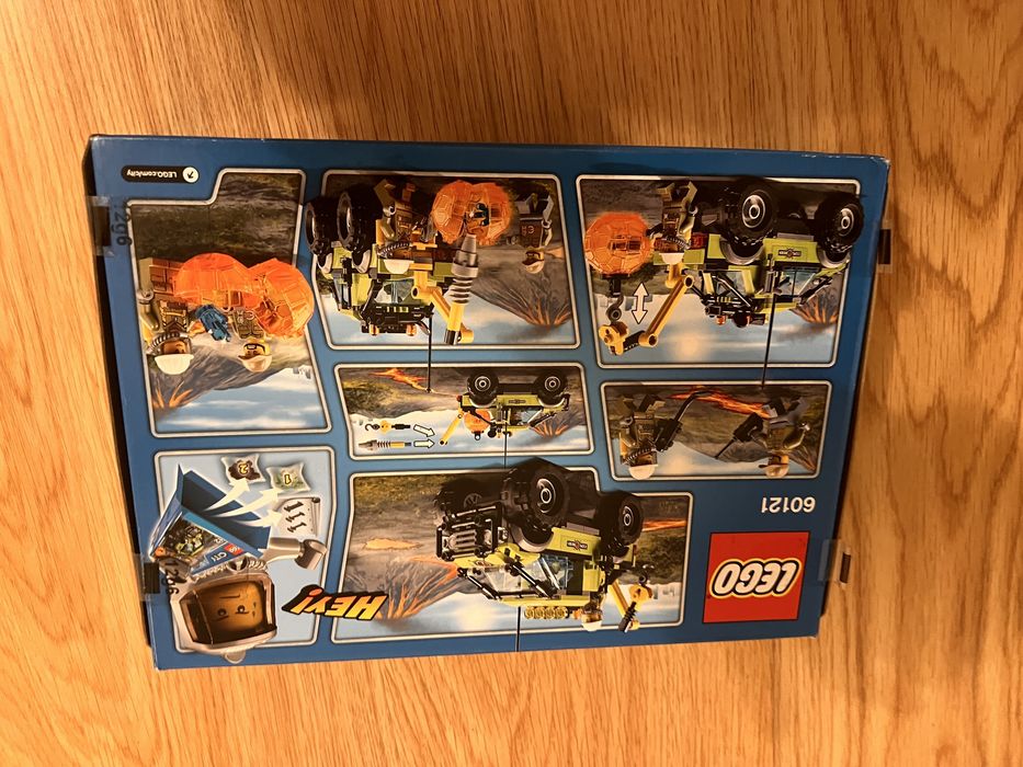 Lego CITY 60121 - Caixa nunca aberta