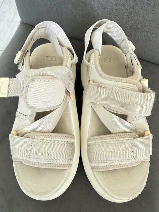 Босоніжки UGG оригінал