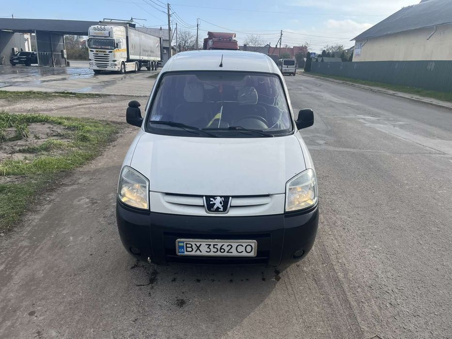 Продам Пежо партнер