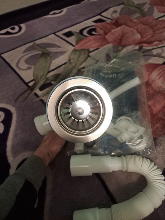 Продам сифон NOVA (новый)