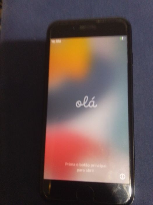 Vendo iPhone 7 preto (reservado)